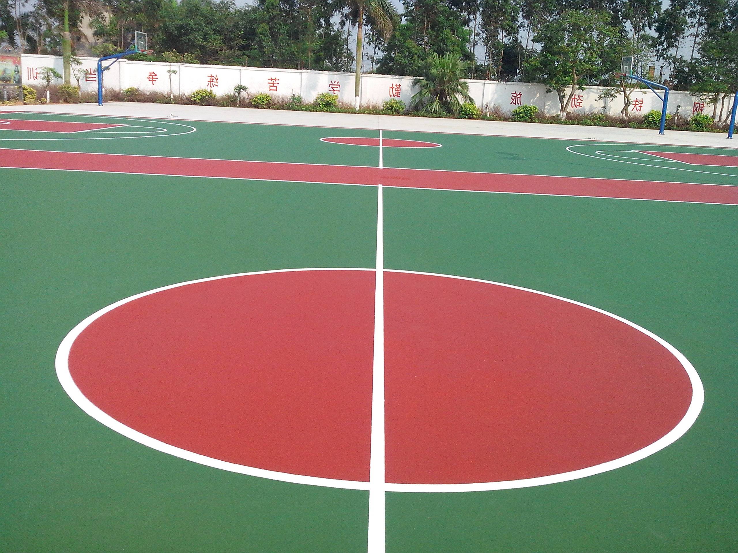 室外篮球场地面铺装之丙烯酸球场地坪施工