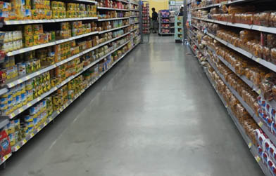 超市选用环氧彩砂自流平时考虑的因素有哪些